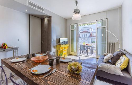 Gambetta Apartamento | FLEURS 22 - City Center - Modern w Terrace