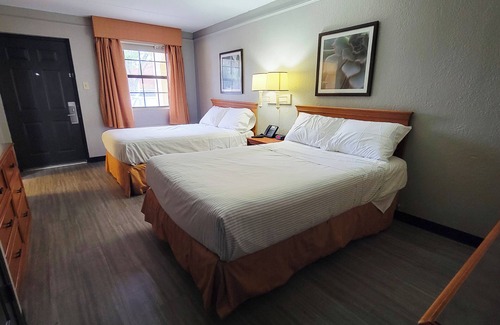 West San Antonio Hotel | Flex Studios Culebra