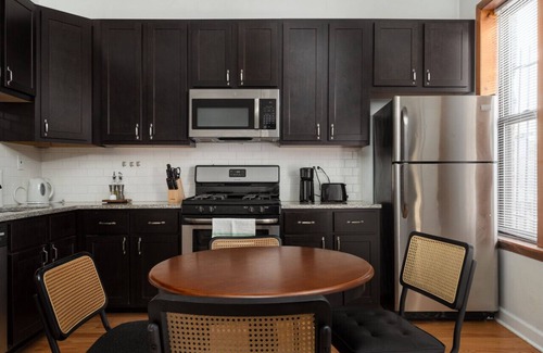 West Town Apartamento | Flexhome Ukrainian Village 2BR D2