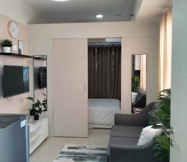 Las Pinas Apartamento | Flexi Unit 1BR or 2BR convertible at South Residences Las Pinas
