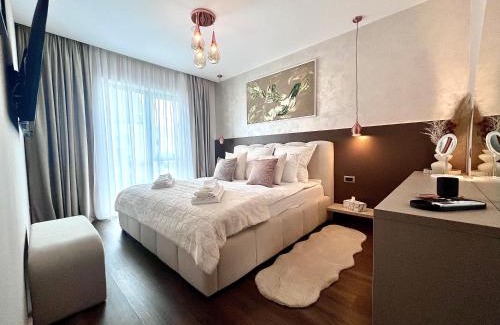 Sibiu Apartamento | FLH - La Vie En Rose Gold w Balcony & Free Parking