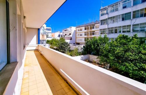Sao Clemente Apartamento | FLH Loulé Balcony Spacey Apartment
