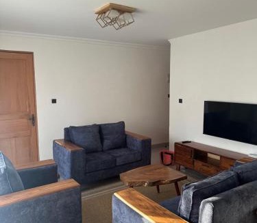 Muyenga Apartamento | Flic and Flac Apartments Apt 6