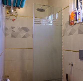 Muyenga Apartamento | Flic and Flac Apartments Apt 8