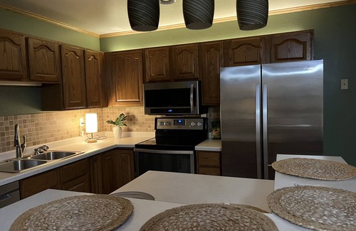 Fargo Casa | Flickertail cute clean home close to everything quiet neighborhood