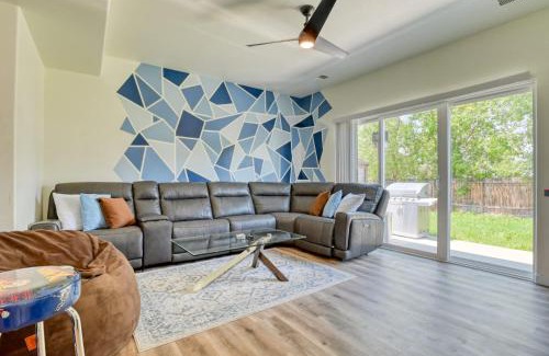 Security-Widefield Casa | FlightDeck HotTub Fireplace NearAirport FamilyHome