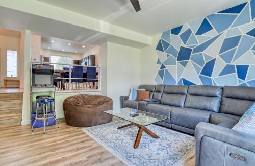 Security-Widefield Casa | FlightDeck HotTub Fireplace NearAirport FamilyHome