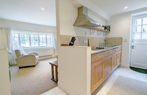 Emsworth Cabaña | Flint Cottage, Emsworth: una casa de campo con capacidad para 4 personas en 2 habitaciones