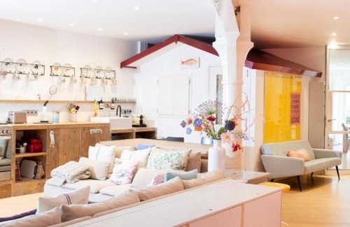 Jordaan Cama Y Desayuno | Flo's Atelier - Family studio