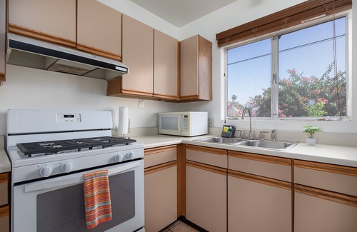 Tahquitz River Estates Hotel | Float Palm Springs