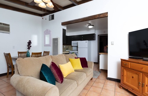 Tahquitz River Estates Hotel | Float Palm Springs