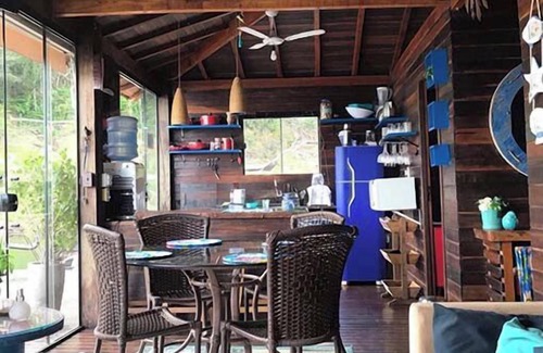 Cuiaba Alquiler De Eote | Floating House on the Lake