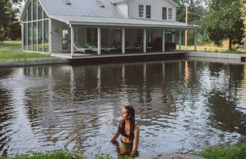 Town of Highland Casa | Flotantes granja: actualización imponente en cuento entorno, 2 horas de Nueva York