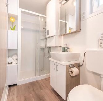 Seca Casa | Floating Seahouse Ocean Beauty