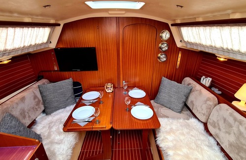 Heiligenhafen Alquiler De Eote | Floating vacation apartment sailing yacht, yacht, boat "Finchen" in Heiligenhafen