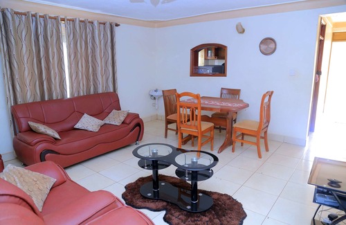Kampala Hotel | Floben Apartments