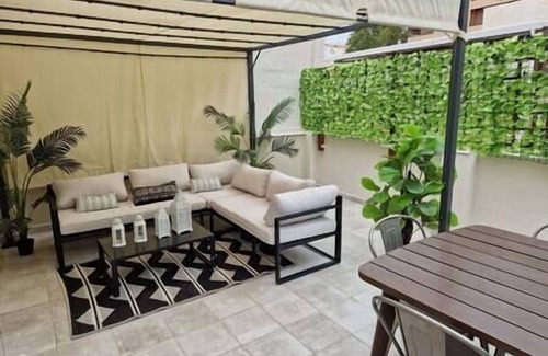 Capuchinos Apartamento | Piso N°3 - Oliva Apartments Gracia, Piso N°3 - Virgen de Gracia Apts