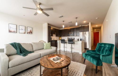 North Loop Apartamento | Flora in Austin