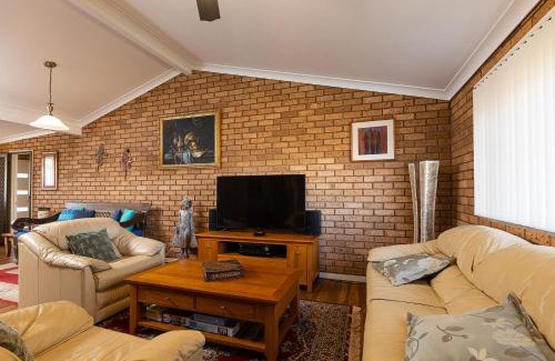 Tuncurry Casa | Flora Parade 6