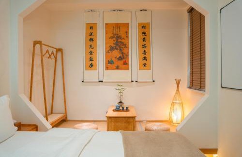 Luoyang Casa | Floral Hotel Dongmoshang B&B, Lijingmen Cross Street, Luoyi Ancient City