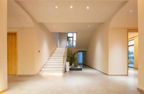 Chizhou Hotel | Floral Hotel Jiuhuashan Xiluzhanyi B&B