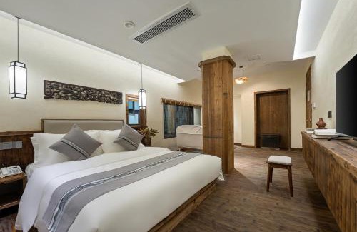 Huangshan Casa | Floral Hotel Shexian Taibaiju B&B Huizhou Ancient City Branch