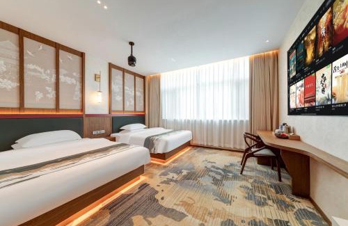 Lianhu Casa | Floral Hotel Yinshiyi Chang'an, Xi'an Bell and Drum Tower Sajinqiao Subway Station