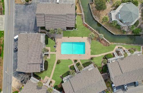 Surfside Beach Casa | Floral Villa, Unit D-16