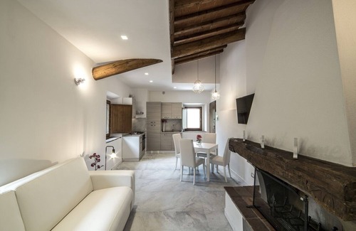 Tavarnuzze Apartamento | Florence Vicinanze - Apartment Superior 7 with summer pool