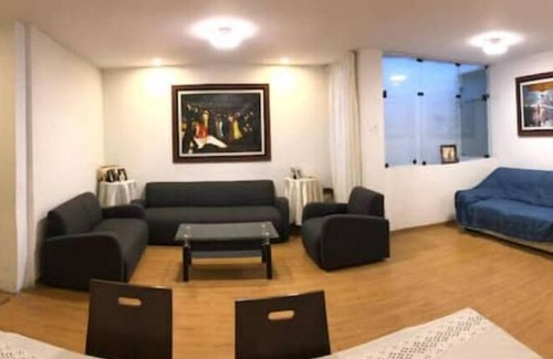 San Martín de Porres Apartamento | Florentino Apartment 201