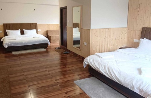 Lachung Hotel | FLORET RESORT LACHUNG
