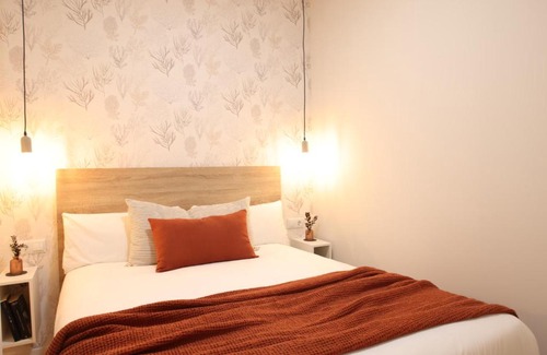 Provincia de Valencia Casa | FLORIT FLATS - The Serreria Rooms