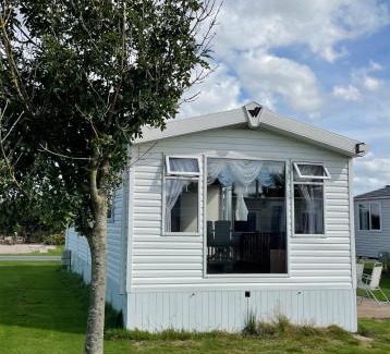 Maryport Otro | Flosh Caravan, Manor House Park