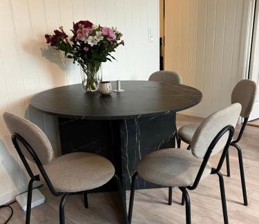 Tromso Apartamento | Flott leilighet, nydelig natur - gratis parkering
