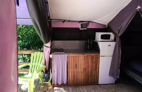 Saint-Antonin Noble Val Casa | Flower Camping les Gorges de l'Aveyron **** - P'tite Free standard 32m² (2 bedrooms) Covered terrace without toilet 5 people