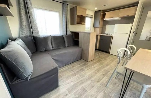 Brehemont Casa | Flower Camping Loire et Châteaux **** - Mobile Home Comfort 35M2 (3 bedrooms-6 people) + covered terrace for 6 people