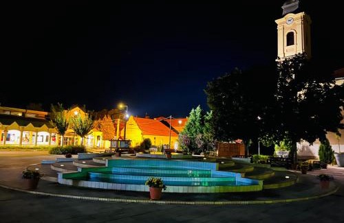 Tiszafured Apartamento | Flower Tisza Vendégház