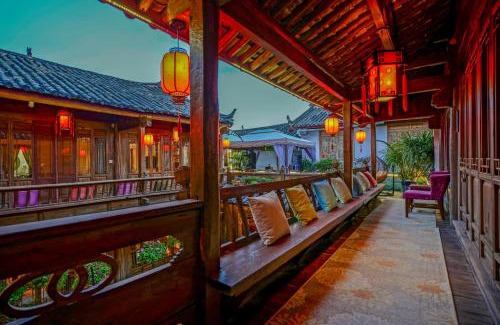 Dayan Old Town Casa | Flower Without Boundary 凡花无界