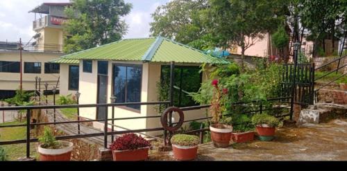 Lansdowne Hotel | Flutter Hotels & Resort