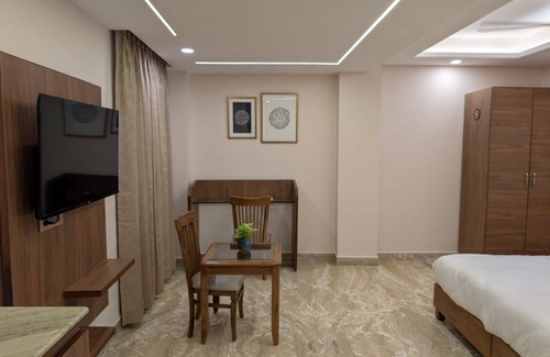 Gurugram Hotel | FlxHo Horizon ONE Hotel & Residences