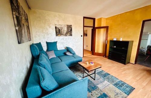 Velika Gorica Apartamento | Fly by Suite - Zagreb Airport - 0-24h Self check in&out - Parking on site