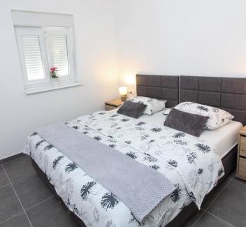 Cilipi Apartamento | Fly in Apartment