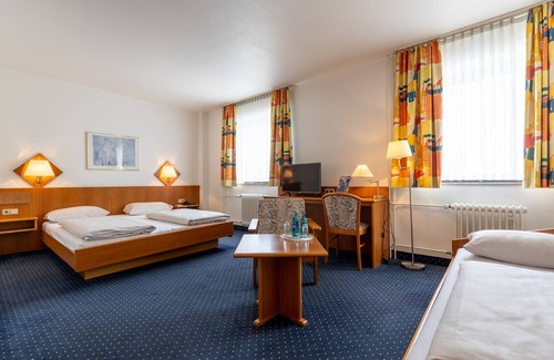 Ruesselsheim Hotel | TRIP INN Frankfurt Airport - Rüsselsheim