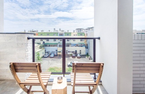 Anping Casa | Flying Club