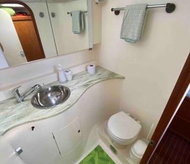 Carti Tupile Alquiler De Eote | Flying Ginny Lagoon 55 Catamaran All-Inclusive Charter
