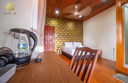 Bundu Tuhan Cabina | Flypod . Kinabalu Mt Lodge