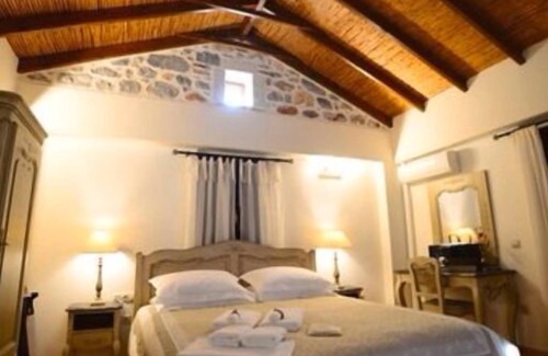 Omales Casa | FOCALION CASTLE LUXURY SUITES