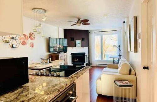 Magog Apartamento | Folie d'O, Sauna,Spa,Lac,gym