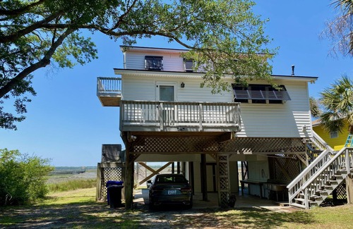 Folly Beach Casa | Casa de locura con imagen perfecta vista al río cerca de lavado