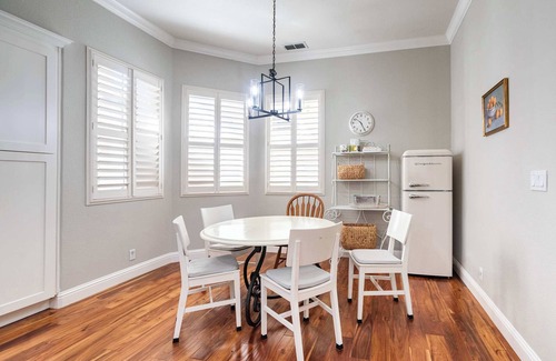 Folsom Casa | Folsom 4BR Retreat - Backyard & Parking